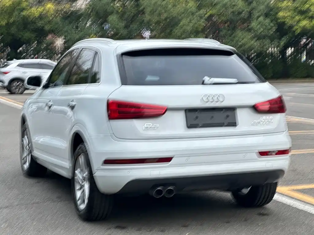 Audi Q3 2018 30th Anniversary Model 35 TFSI Fashion Model купить на сайте DeffCars