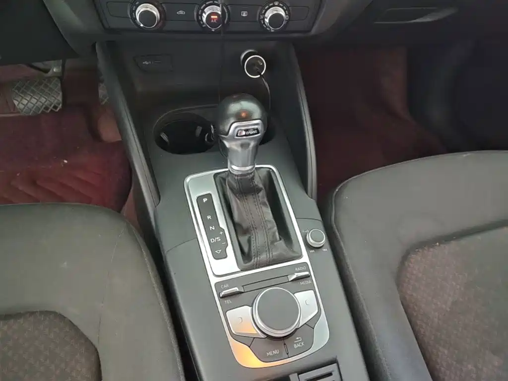 Audi A3 2017 Limousine 35 TFSI Enterprising купить на сайте DeffCars