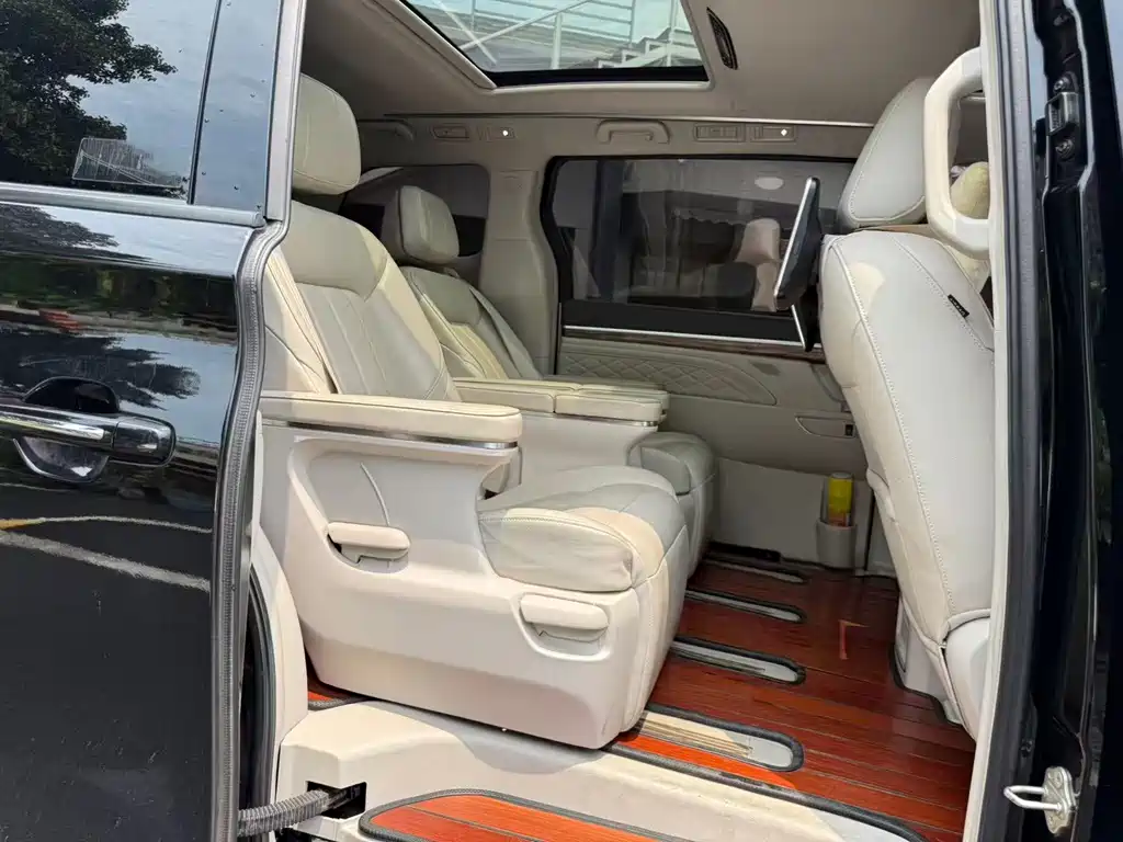 Trumpchi M8 2018 320T Ultimate Edition купить на сайте DeffCars