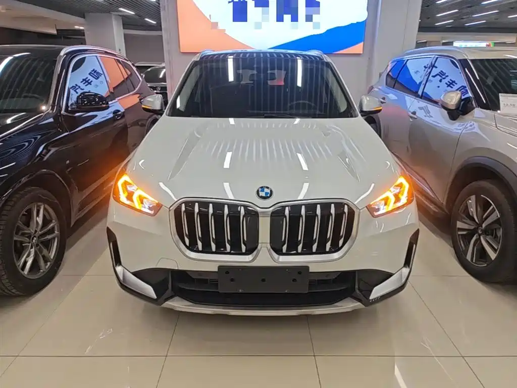 BMW X1 2023 xDrive25Li X Design Package купить на сайте DeffCars
