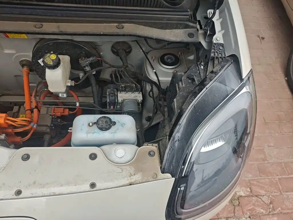 Hongguang MINIEV 2025 fourth generation four-door version advanced model купить на сайте DeffCars
