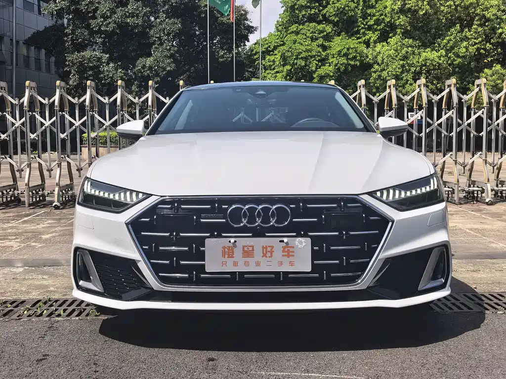 Audi A7L 2024 45TFSI quattro S-line vision type liquid crystal package купить на сайте DeffCars