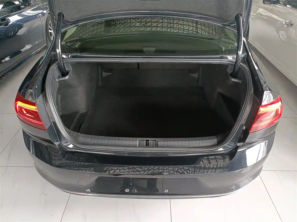 Magotan 2020 280TSI DSG comfort model купить на сайте DeffCars