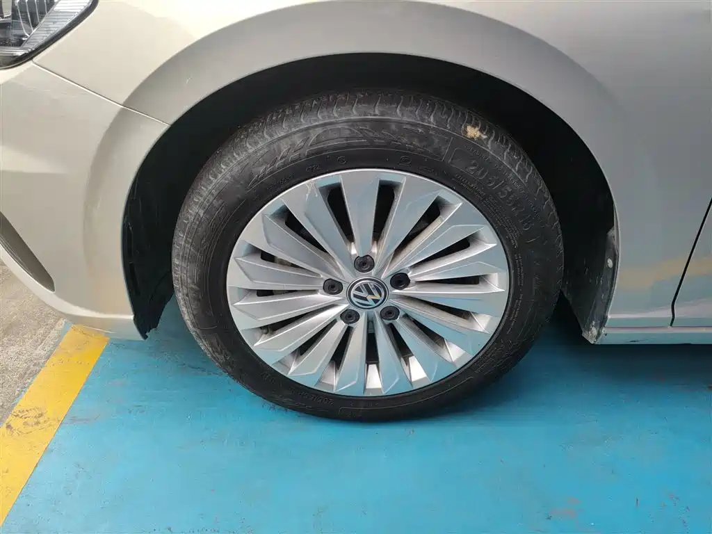 Lavida 2019 1.5L automatic comfort version National VI купить на сайте DeffCars