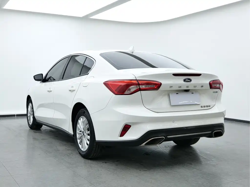 Focus 2021 Sedan EcoBoost 180 Automatic NeochaEDGE купить на сайте DeffCars
