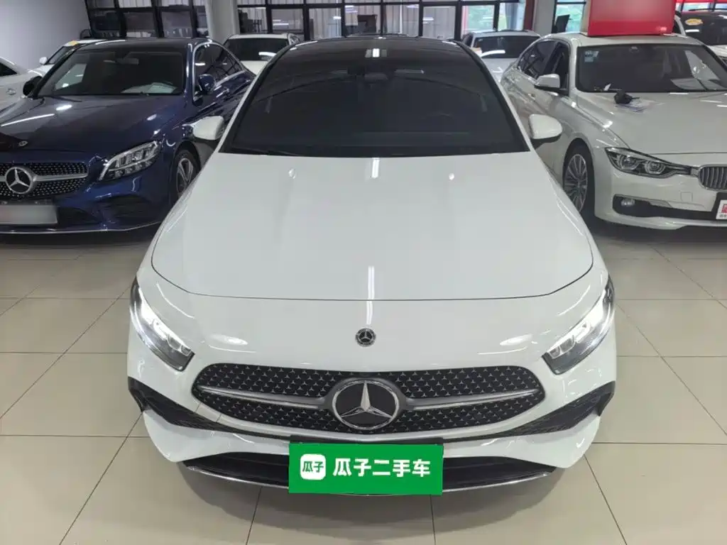 Mercedes-Benz A-Class 2023 A 200 L Dynamic купить на сайте DeffCars