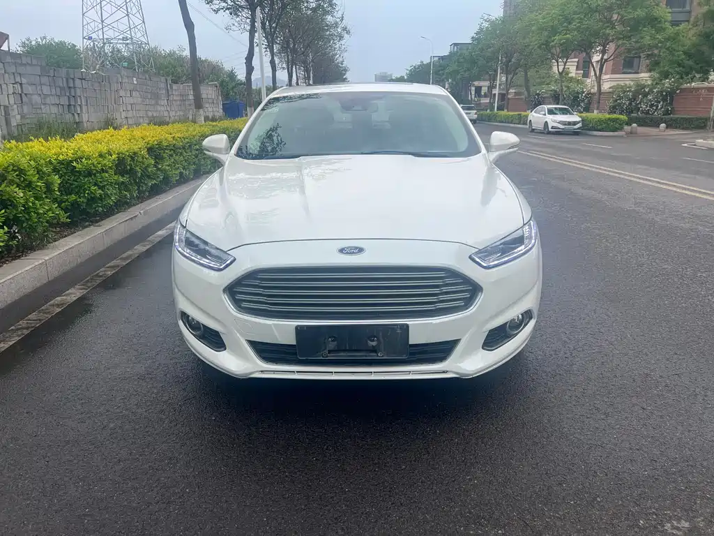Mondeo 2013 2.0L GTDi200 Fashion Model купить на сайте DeffCars