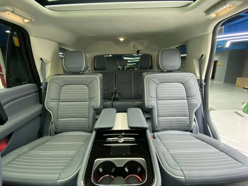 Navigator 2020 3.5T President Series купить на сайте DeffCars