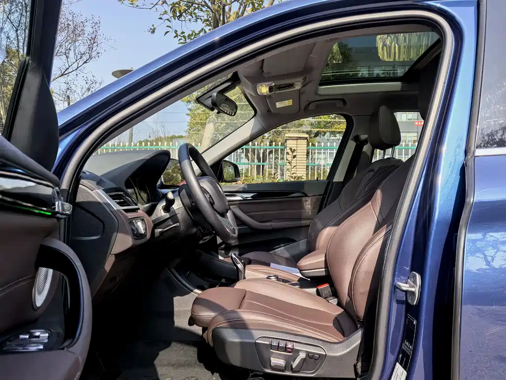 BMW X1 2021 sDrive20Li Fashion Model купить на сайте DeffCars