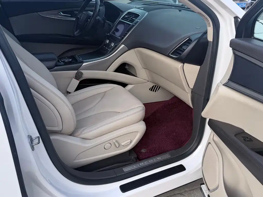 Voyager imported 2019 2.0T two-wheel drive exclusive version, National V купить на сайте DeffCars