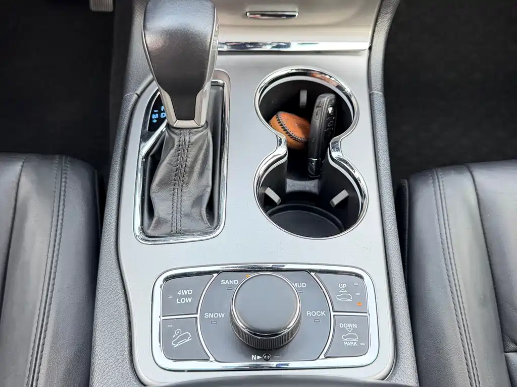 Grand Cherokee imported 2020 3.6L Elite Navigation Edition купить на сайте DeffCars