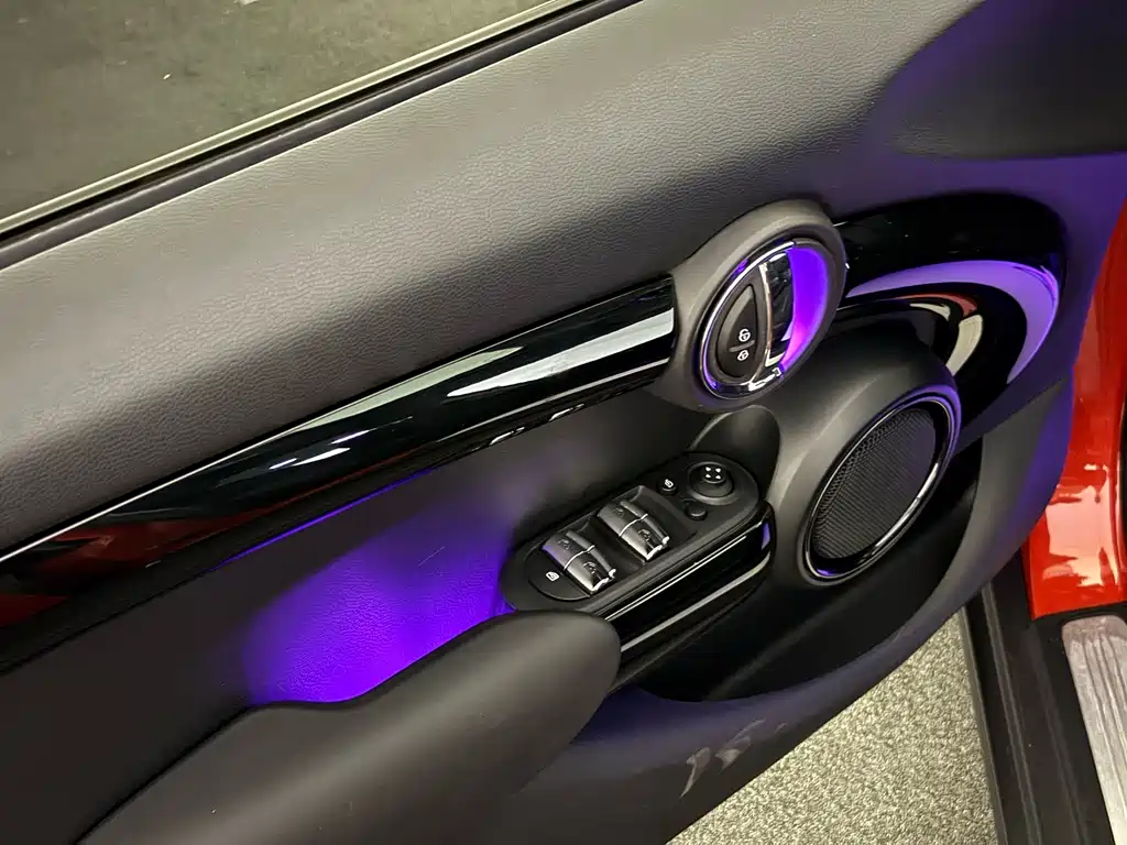 Mini 2019 1.5T COOPER Classic Five-Door Edition купить на сайте DeffCars