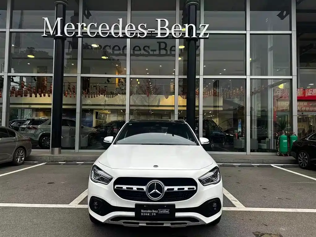 Mercedes-Benz GLA 2023 GLA 200 купить на сайте DeffCars