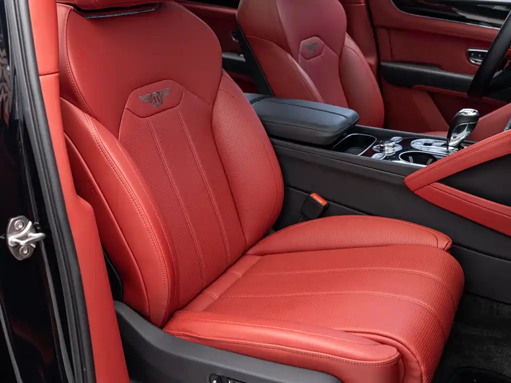 Bentayga plug-in hybrid 2021 3.0T PHEV купить на сайте DeffCars