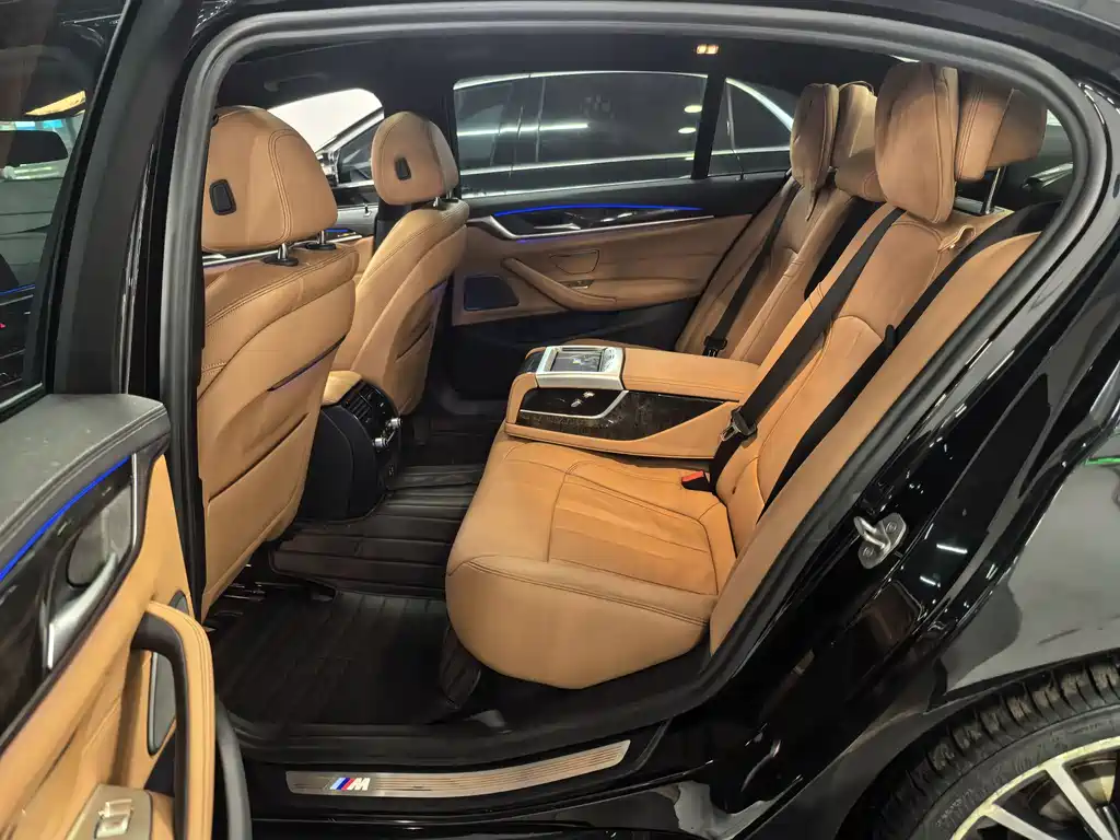 BMW 5 Series 2020 530Li Premium M Sport Kit купить на сайте DeffCars