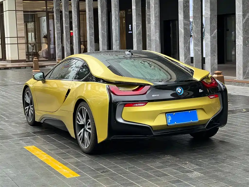 BMW i8 2016 Protonic Red Limited Edition купить на сайте DeffCars
