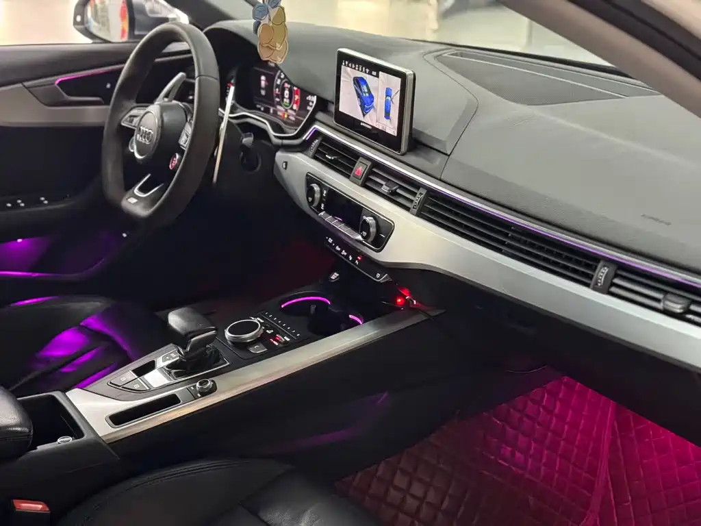 Audi A4L 2019 40 TFSI Sports National V купить на сайте DeffCars