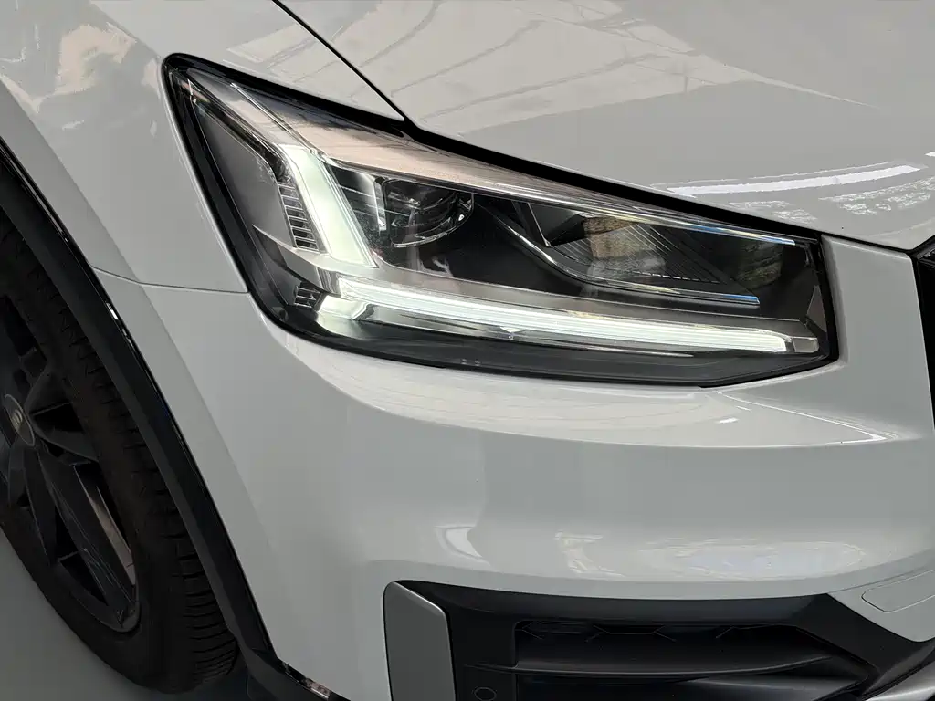 Audi Q2L 2021 35 TFSI aggressive and dynamic model купить на сайте DeffCars
