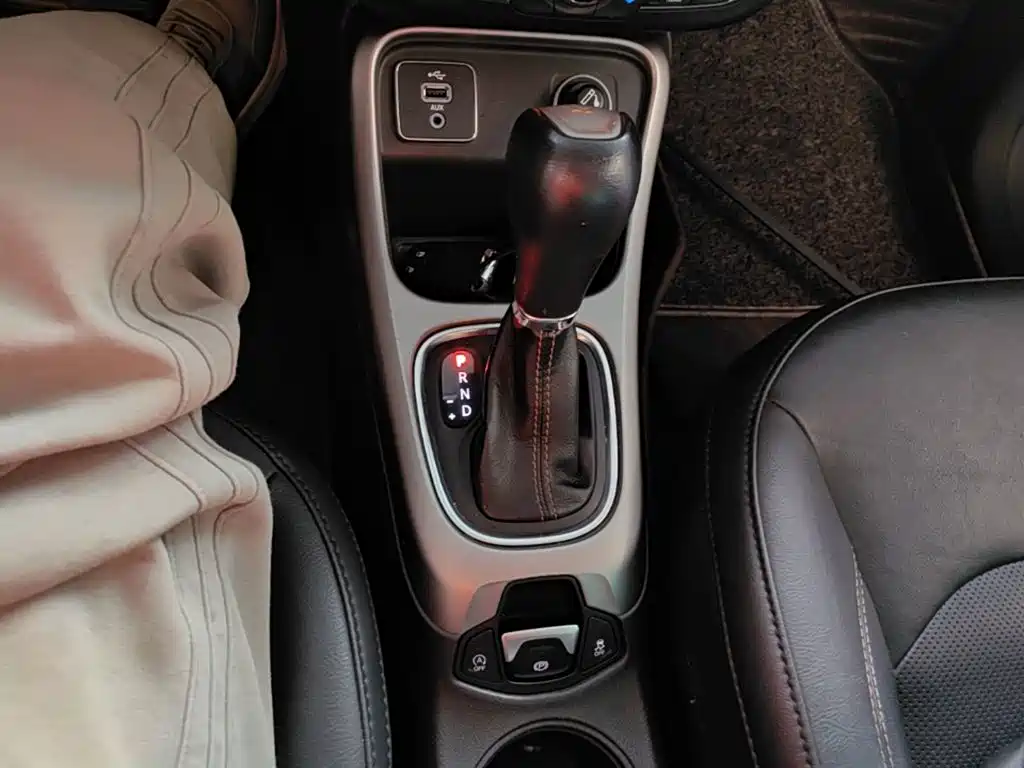 Compass 2017 200T Automatic Home Edition купить на сайте DeffCars