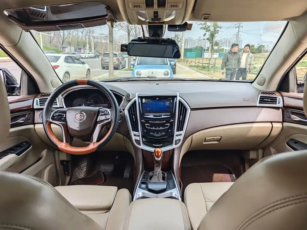 Cadillac SRX 2013 3.0L luxury model купить на сайте DeffCars