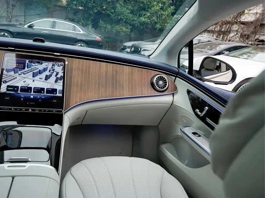 Mercedes-Benz EQE 2025 500 4MATIC Pioneer Edition купить на сайте DeffCars