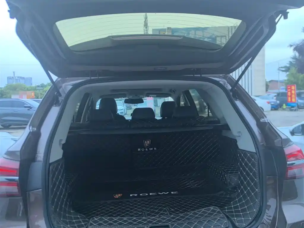 Roewe RX5 2019 20T two-wheel drive automatic 4G interconnected platinum version купить на сайте DeffCars