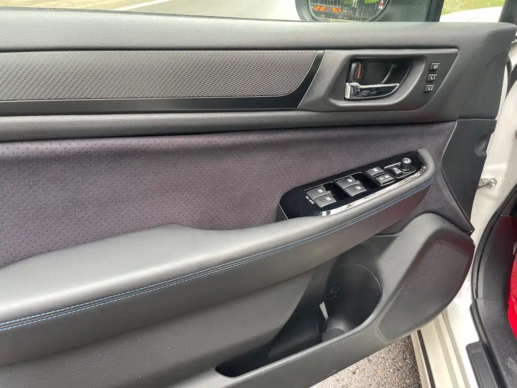 Legacy 2020 facelift 2.5i Honor Limited Edition EyeSight купить на сайте DeffCars