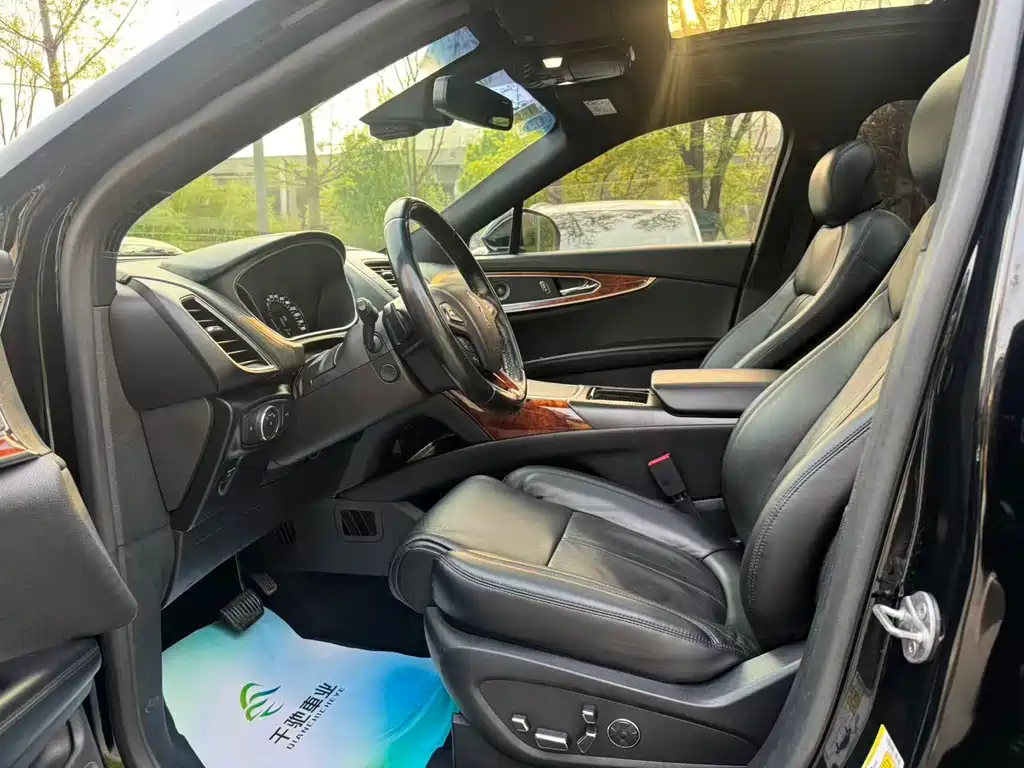Lincoln MKX 2018 2.7T four-wheel drive premium version купить на сайте DeffCars
