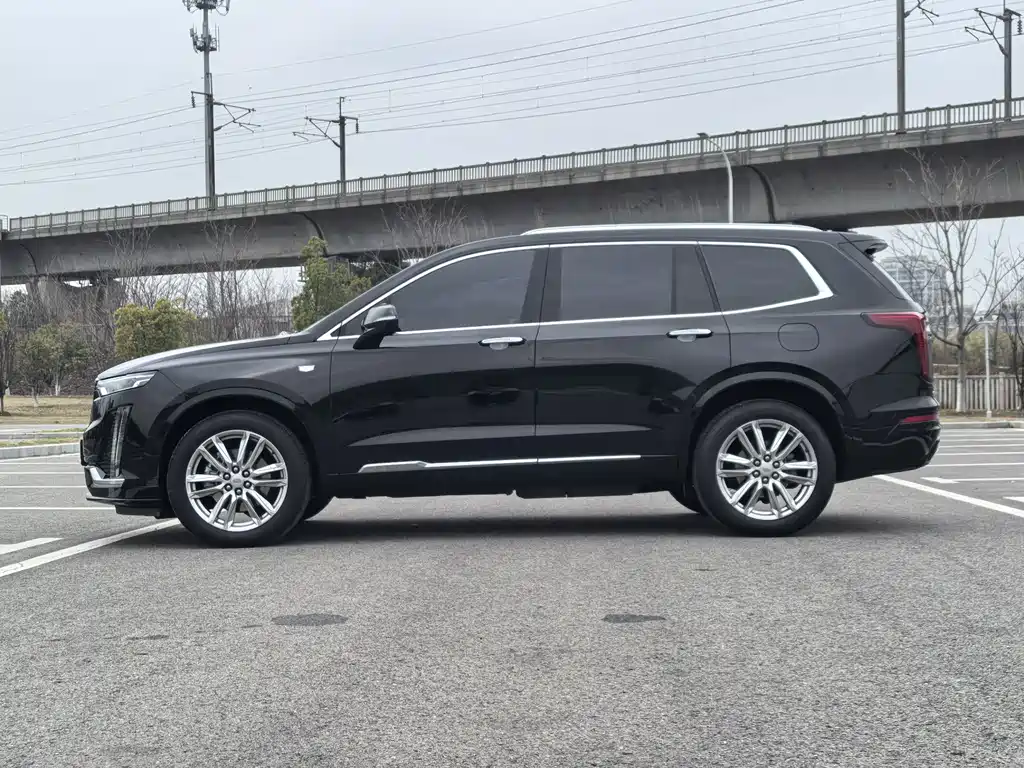 Cadillac XT6 2022 2.0T six-seat four-wheel drive luxury model купить на сайте DeffCars