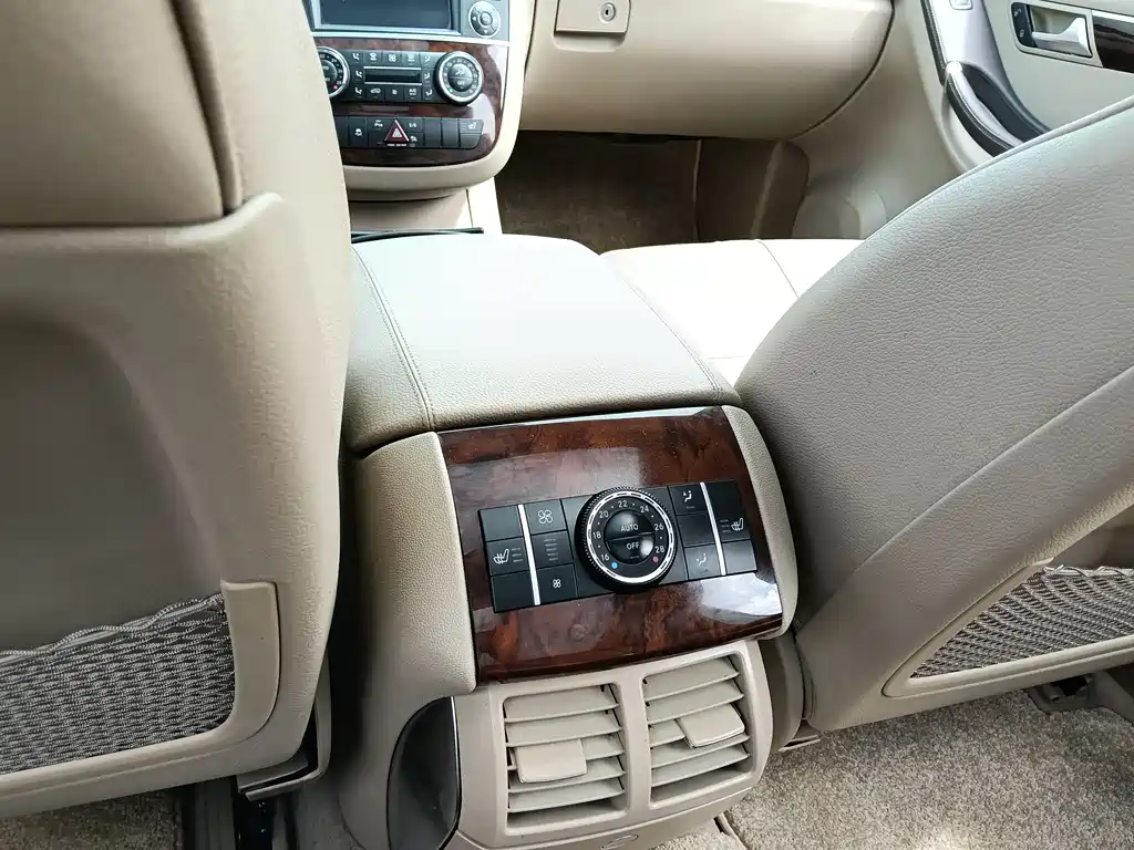 Mercedes-Benz R-Class 2011 R 350 L 4MATIC купить на сайте DeffCars