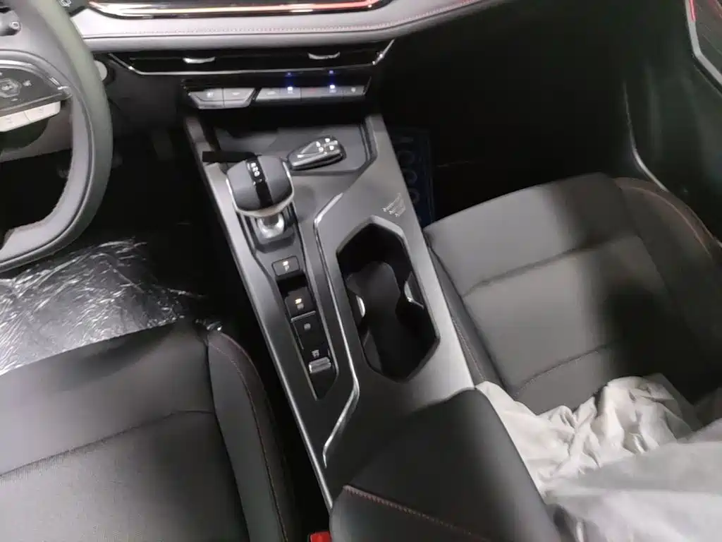 Changan X5 PLUS 2026 second generation 1.5T high-energy PRO купить на сайте DeffCars