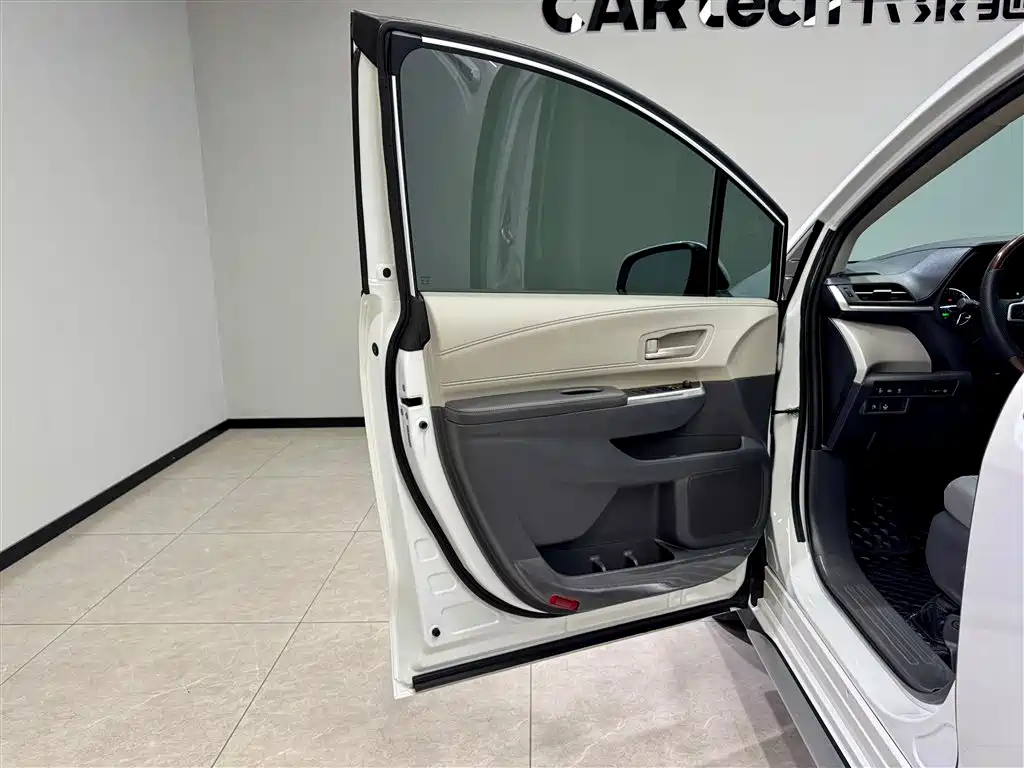 Grevia 2024 2.5L Hybrid Comfort Edition купить на сайте DeffCars