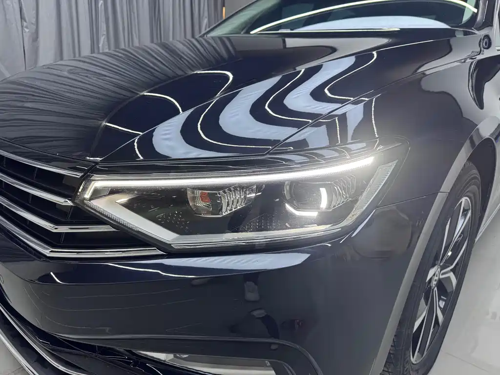 Magotan 2020 330TSI DSG leading model купить на сайте DeffCars
