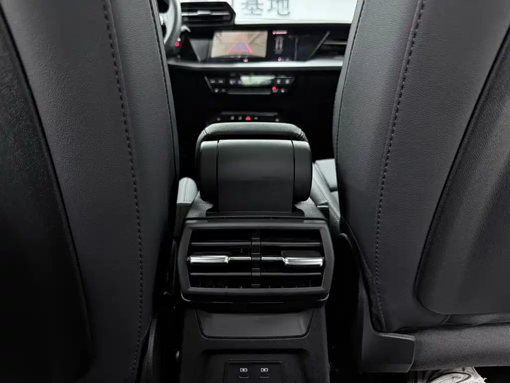 Audi A3 2023款 A3L Limousine 35 TFSI 时尚运动型 купить на сайте DeffCars