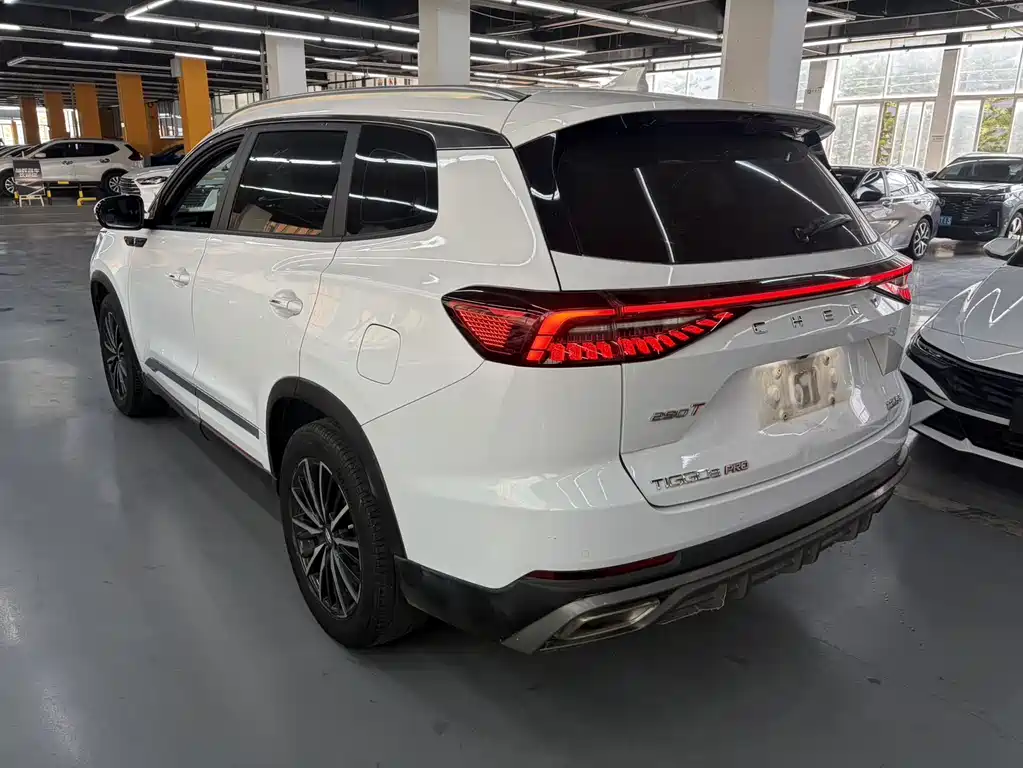 Tiggo 8 PRO 2022 290T two-wheel drive deep space version 5 seats купить на сайте DeffCars