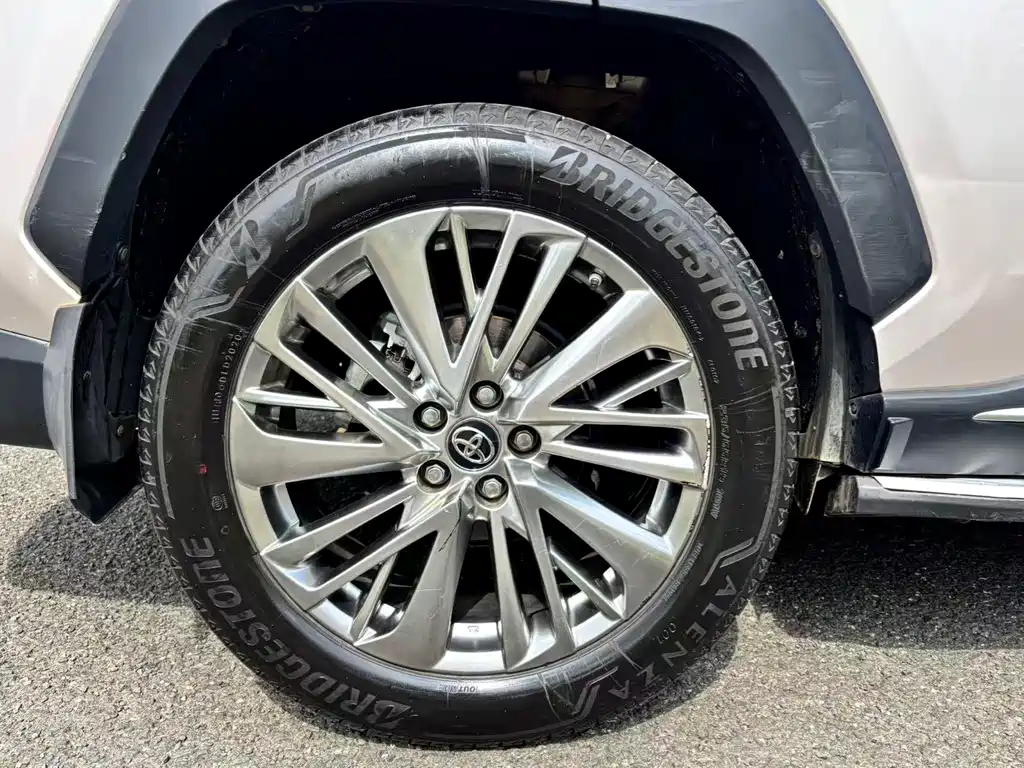 Weilanda 2020 2.0L CVT two-wheel drive premium version купить на сайте DeffCars