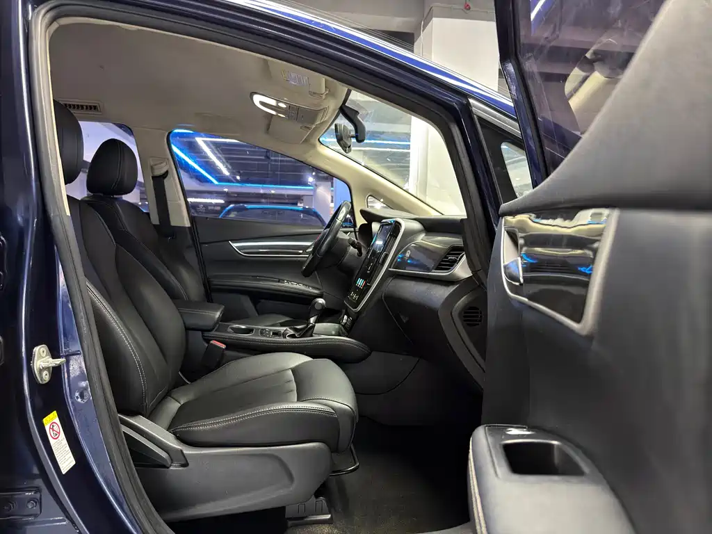 Song MAX 2017 1.5T automatic intelligent connected luxury model 7 seats купить на сайте DeffCars