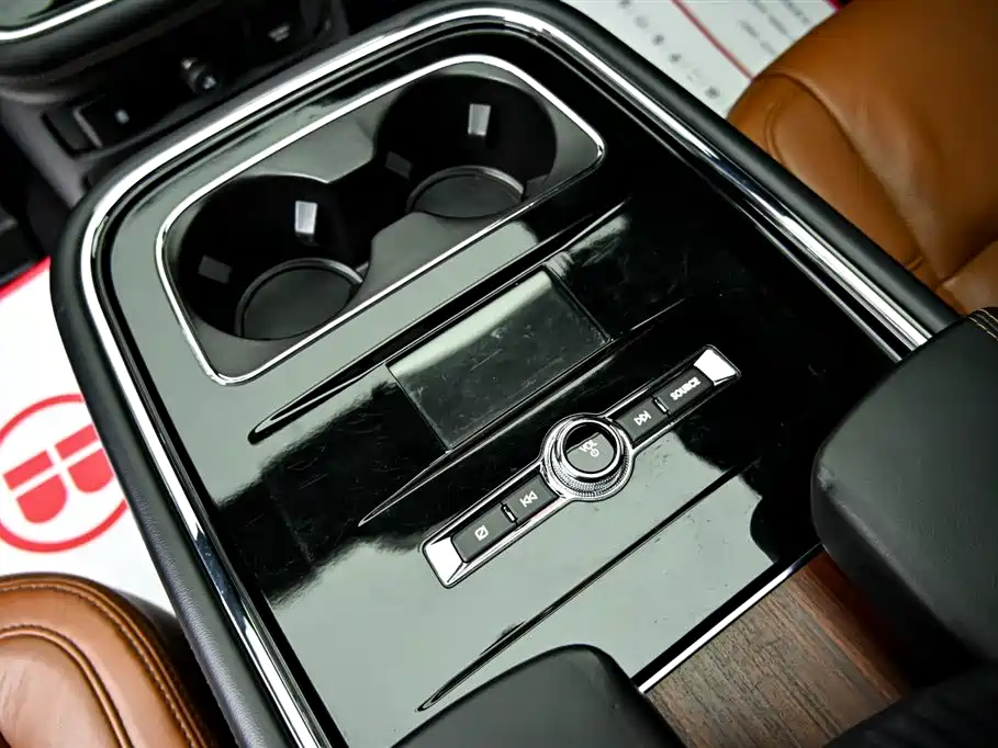 Navigator 2020 3.5T Honor Edition купить на сайте DeffCars