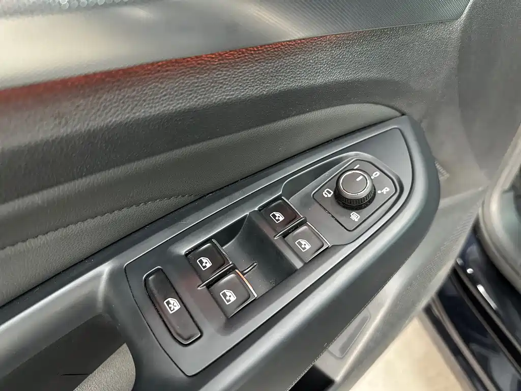 Passat 2024 380TSI Starry Sky Deluxe Edition купить на сайте DeffCars