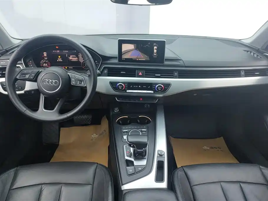 Audi A4L 2018 30th Anniversary Model 40 TFSI Fashion Model купить на сайте DeffCars