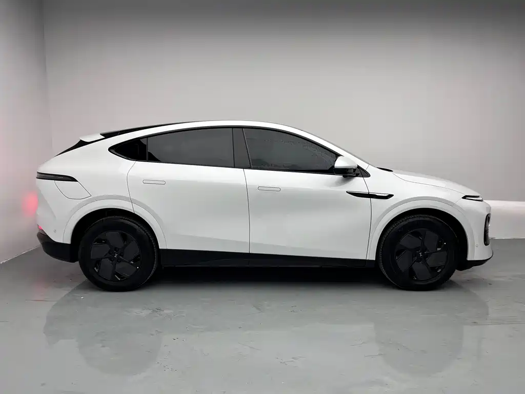 Xpeng G6 2025 model 625 long battery life Max flagship version купить на сайте DeffCars