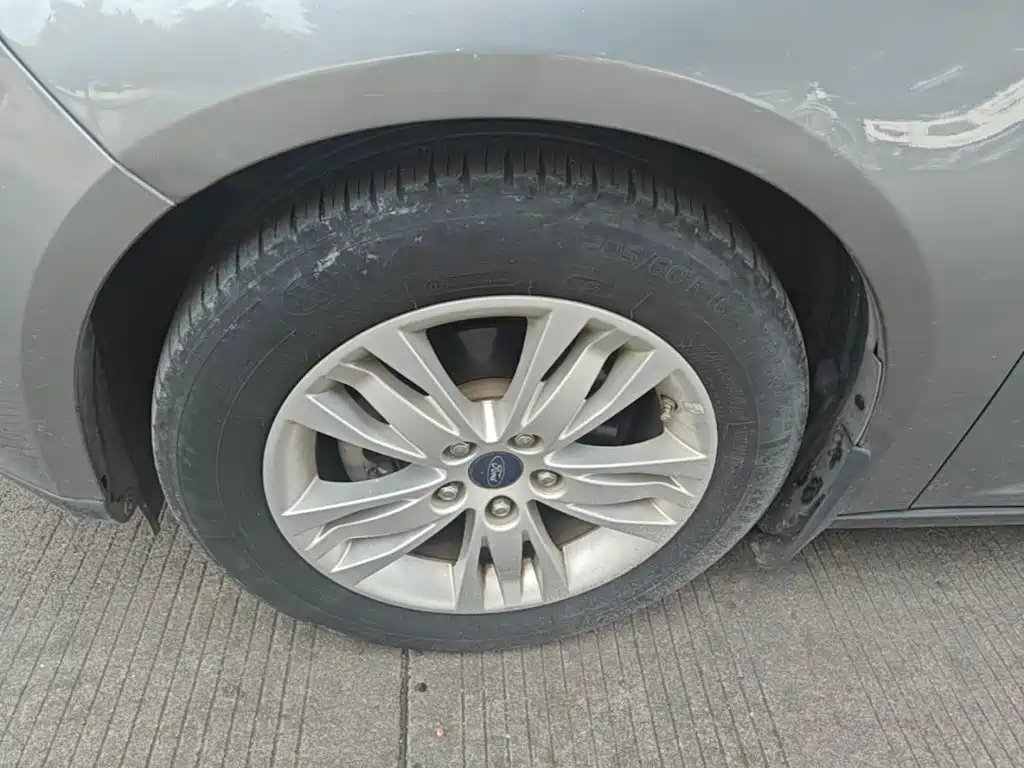 Focus 2012 sedan 1.6L manual comfort type купить на сайте DeffCars
