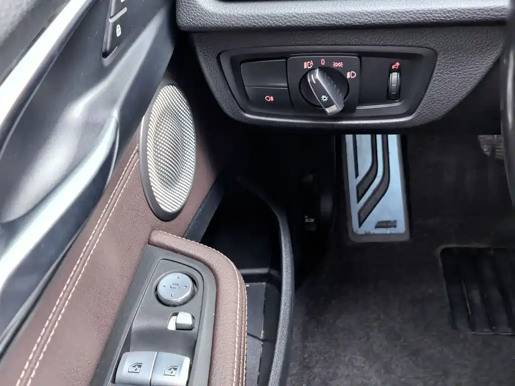 BMW 1 Series 2023 125i M Sports Night Edition купить на сайте DeffCars