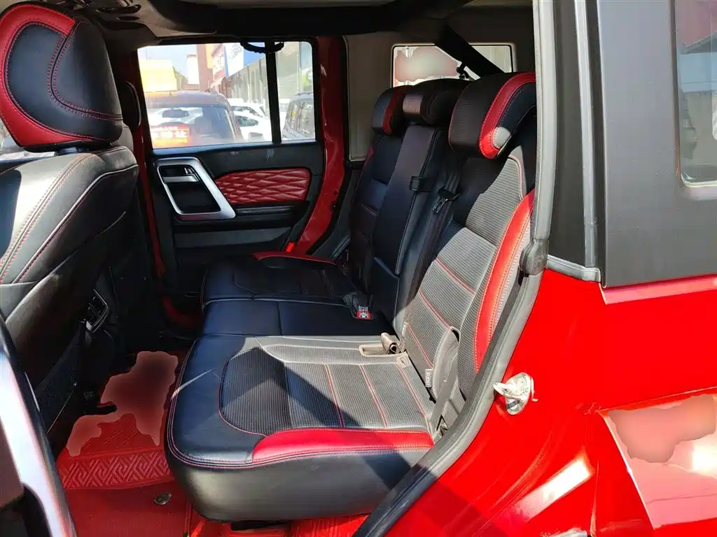 Beijing Off-Road BJ40 2019 2.3T Automatic 4WD City Hunter Edition Exclusive Model National VI купить на сайте DeffCars