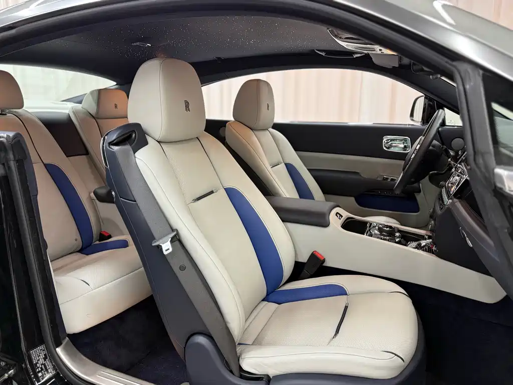 Phantom 2018 6.6T standard model купить на сайте DeffCars