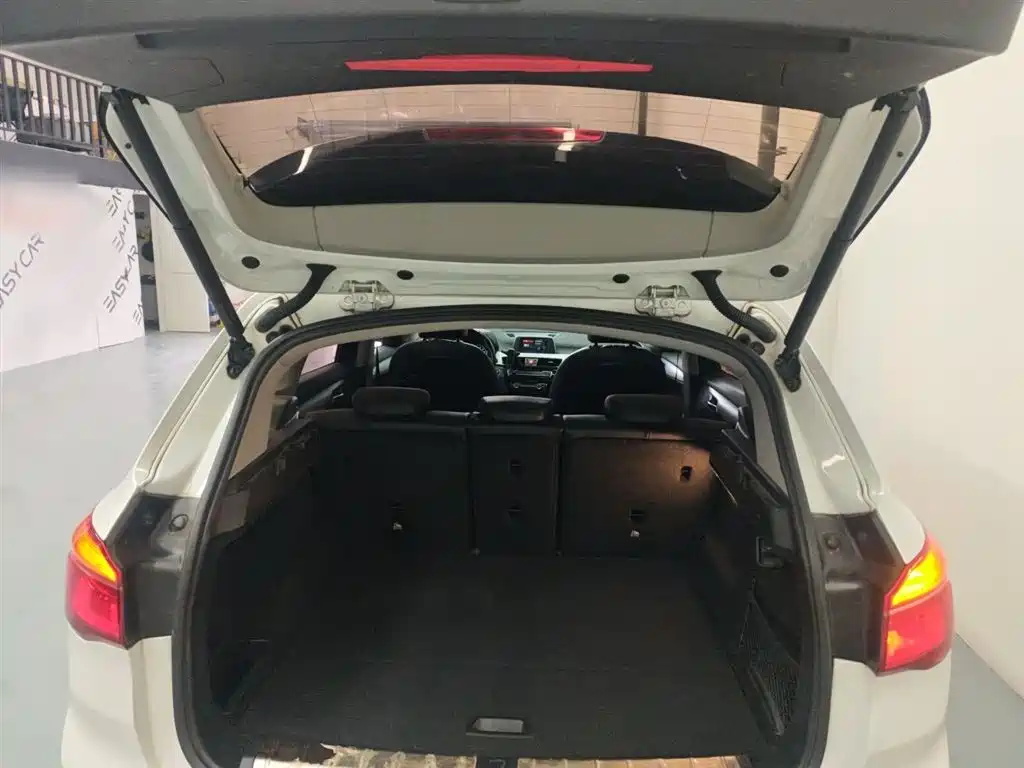 BMW X1 2018 sDrive18Li Fashion Model купить на сайте DeffCars