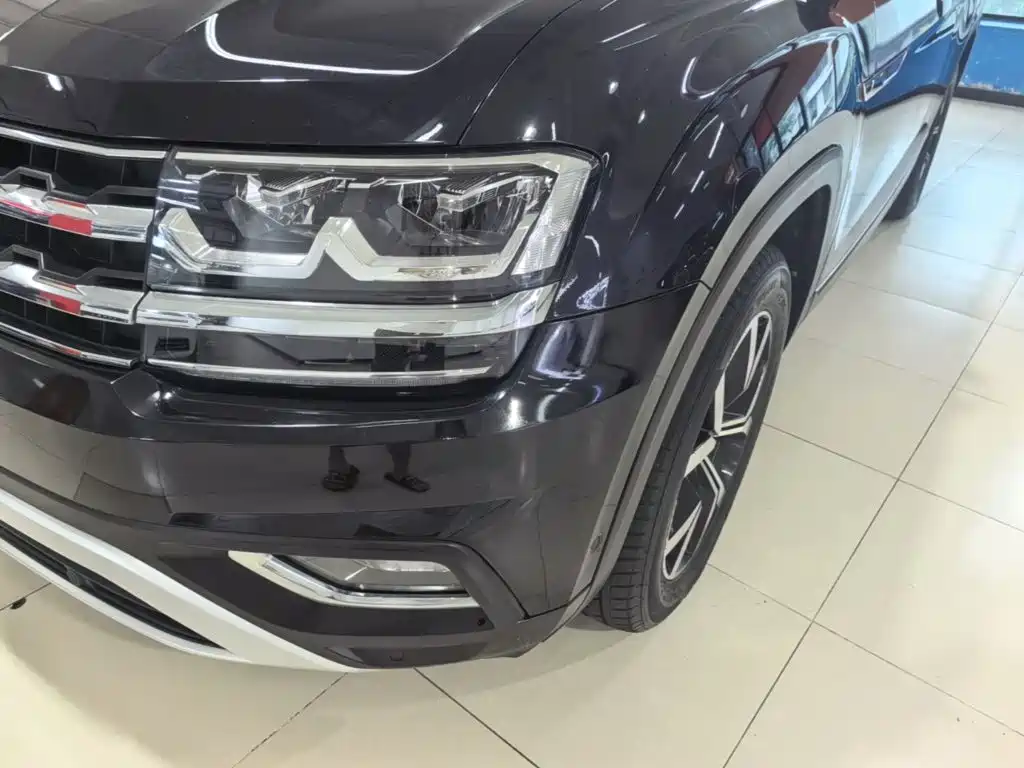 Touron 2020 facelift 330TSI two-wheel drive luxury version купить на сайте DeffCars