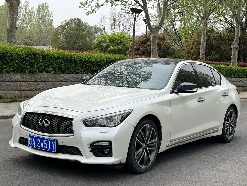 Infiniti Q50L 2015 2.0T Sports Edition купить на сайте DeffCars