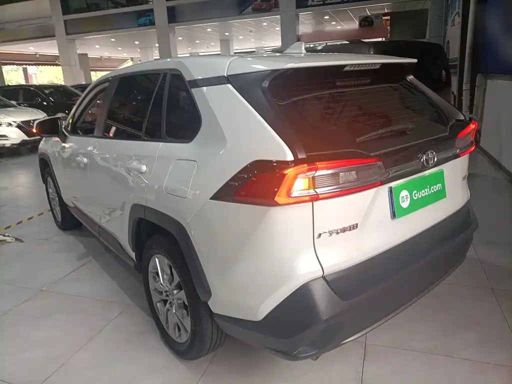 Wilanda 2024 2.0L CVT two-wheel drive leading version купить на сайте DeffCars