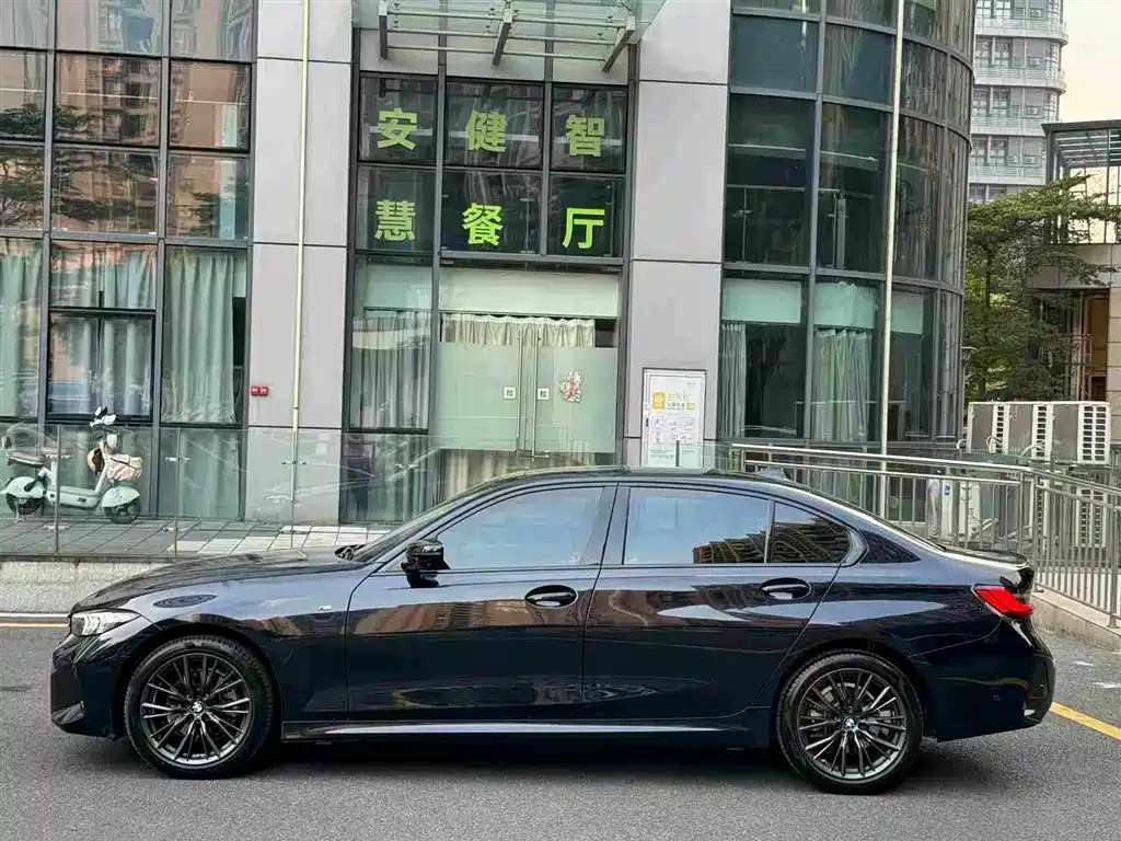 BMW 3 Series 2023 325Li M Sports Night Package купить на сайте DeffCars